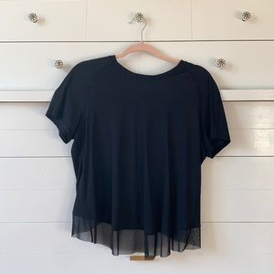 lululemon mesh trim top